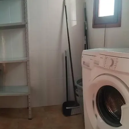 Apartamento Duplex. Muy Tranquilo. Terraza Y Bbq *