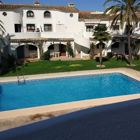 Apartamento Duplex. Muy Tranquilo. Terraza Y Bbq * Denia